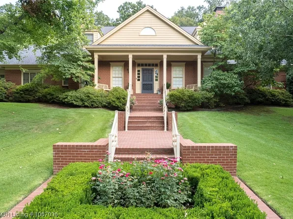 3415 Leighs Hollow Ln, Fort Smith, AR 72903