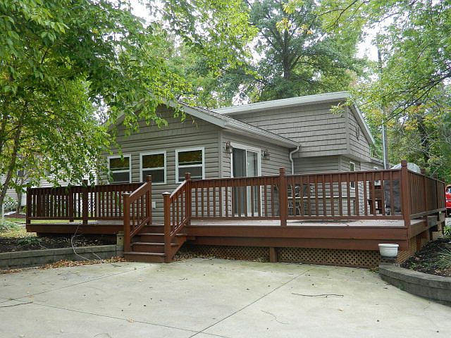 1st image of 23 Pine Dr