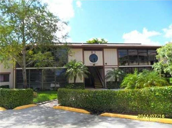 1st image of 9409 S Belfort Cir #108