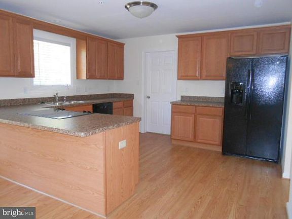 5th image of 118 Mallard Ln