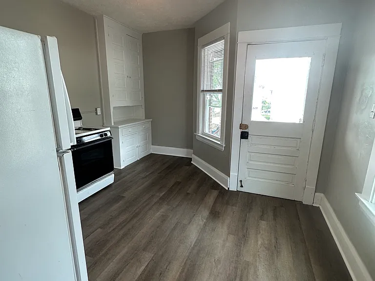 117 N 17th St #3 — Photo 6