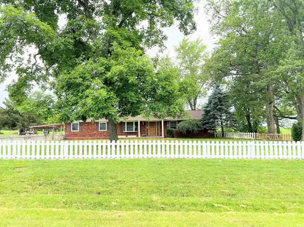 3165 E 300th Rd S, Washington, IN 47501
