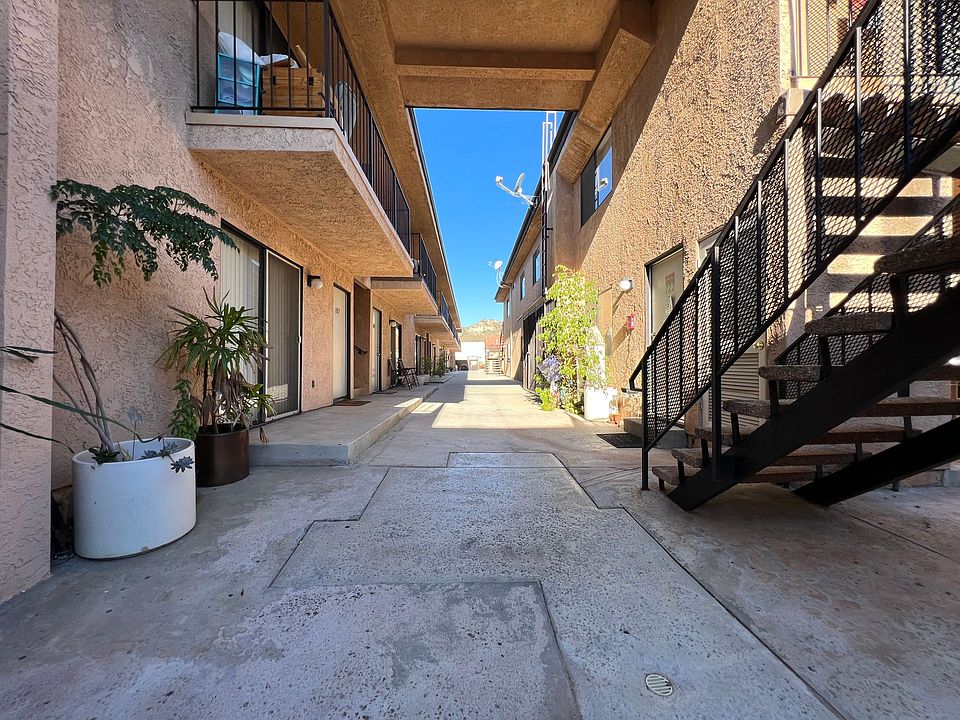 1st image of 31727 Ridge Route Rd #118
