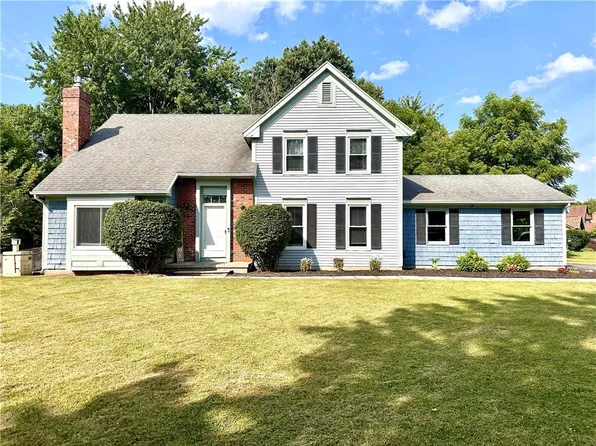 14 Melwood Dr, Rochester, NY 14626