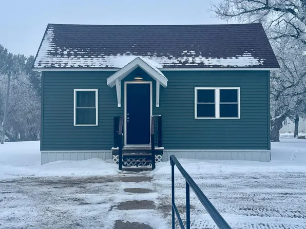 1512 Main St, Waubun, MN 56589