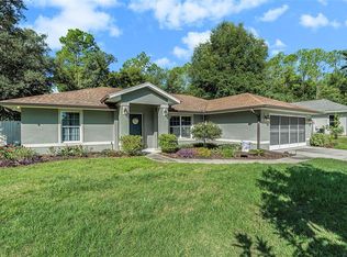 10354 N Holcomb Dr, Citrus Springs, FL 34434