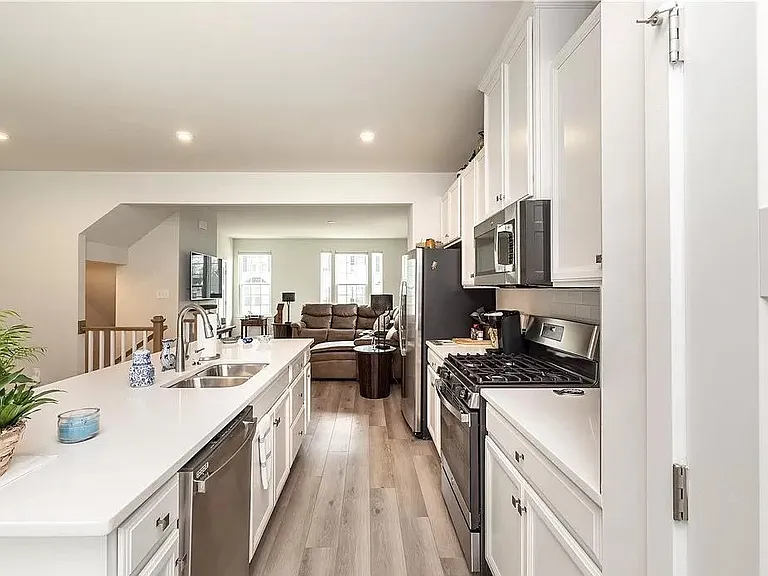 10268 Willmark Way — Photo 15