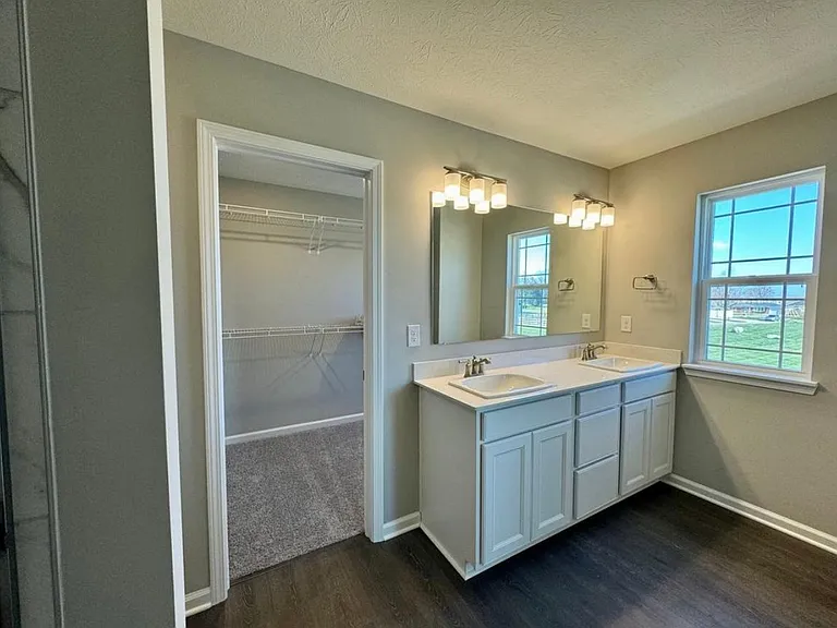 Plano Dr — Photo 18