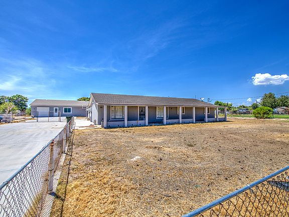 3rd image of 1732 S 175TH Drive