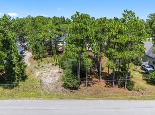 28 N Greensboro Rd, Southport, NC 28461