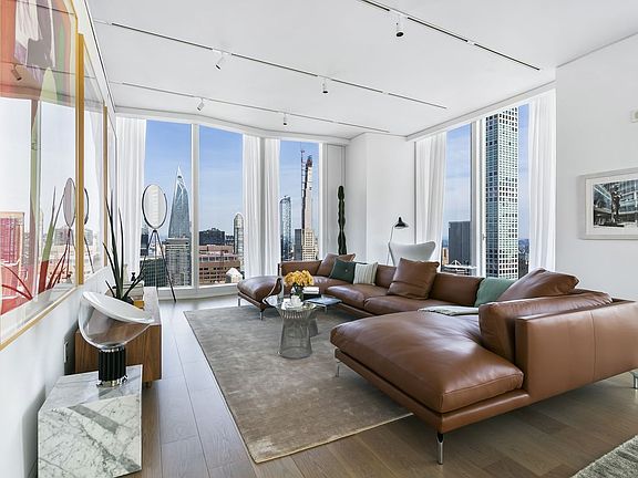 4th image of 100 E 53rd St #49
