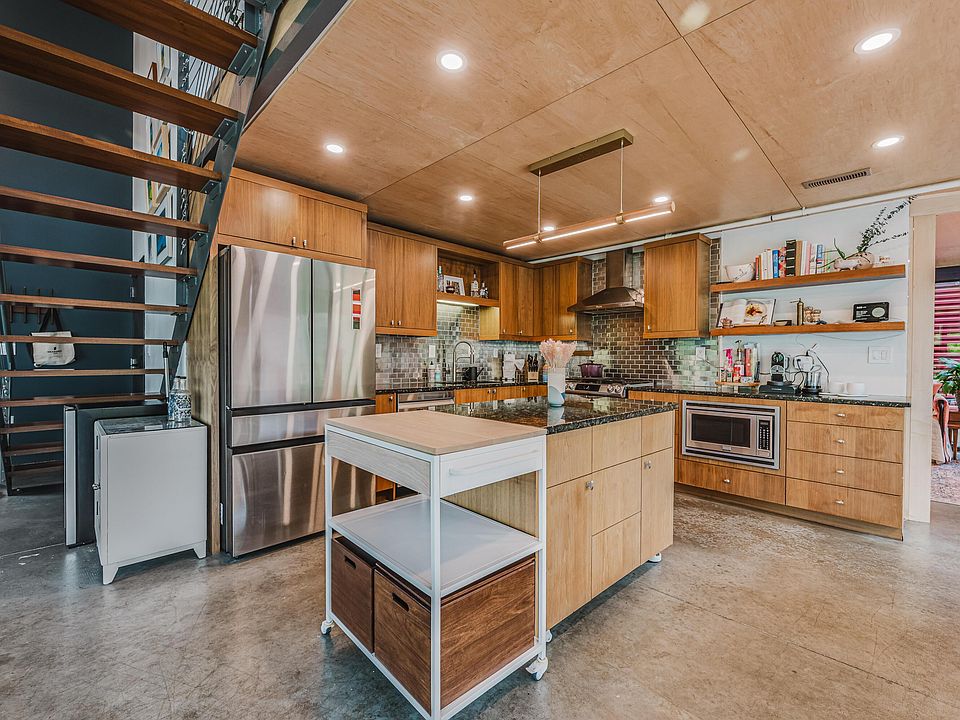 1st image of 367 Auden Ave APT 217