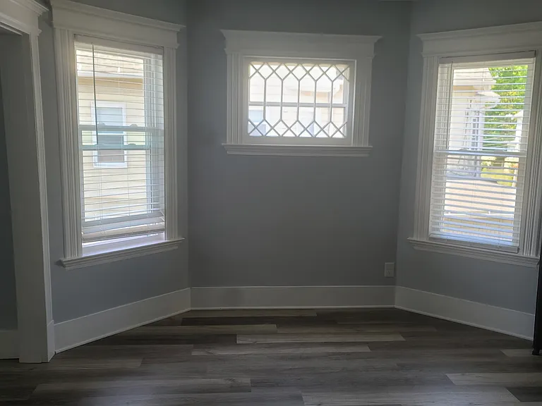 141-143 Mansfield St #2 — Photo 5