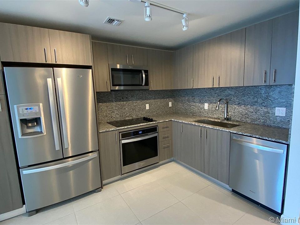 1st image of 5350 NW 84th Ave #712