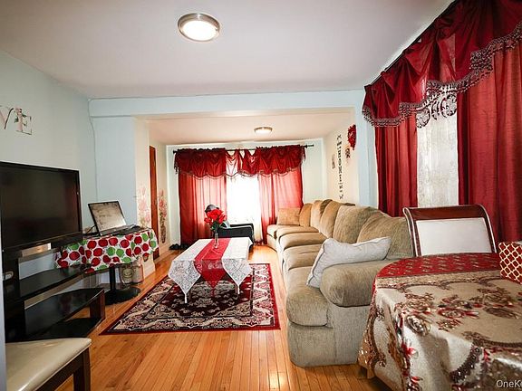 2nd image of 101-23 126th Street
