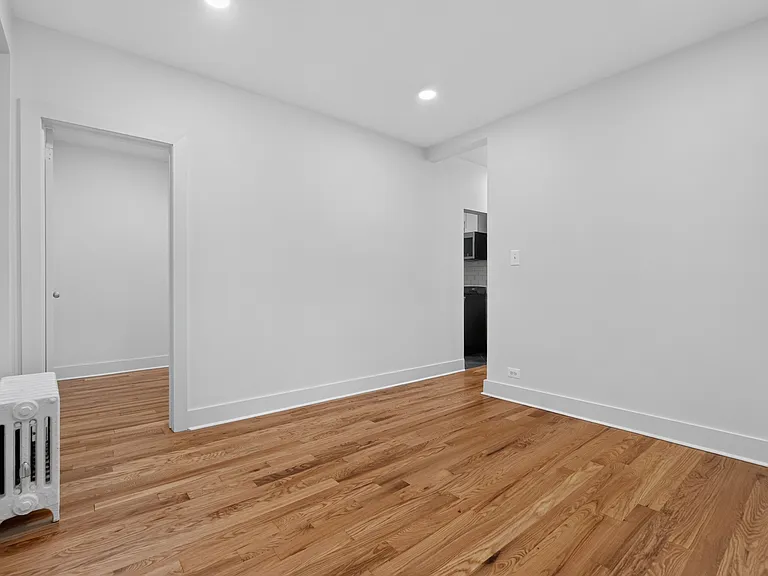 483 Amsterdam Ave #1 — Photo 4
