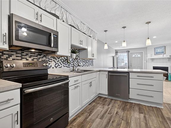 4th image of 245 W Ocean View Ave APT 102