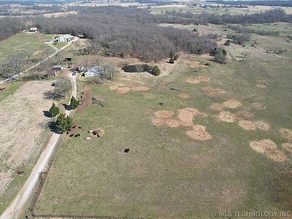 4th image of 443600 E 300th Rd