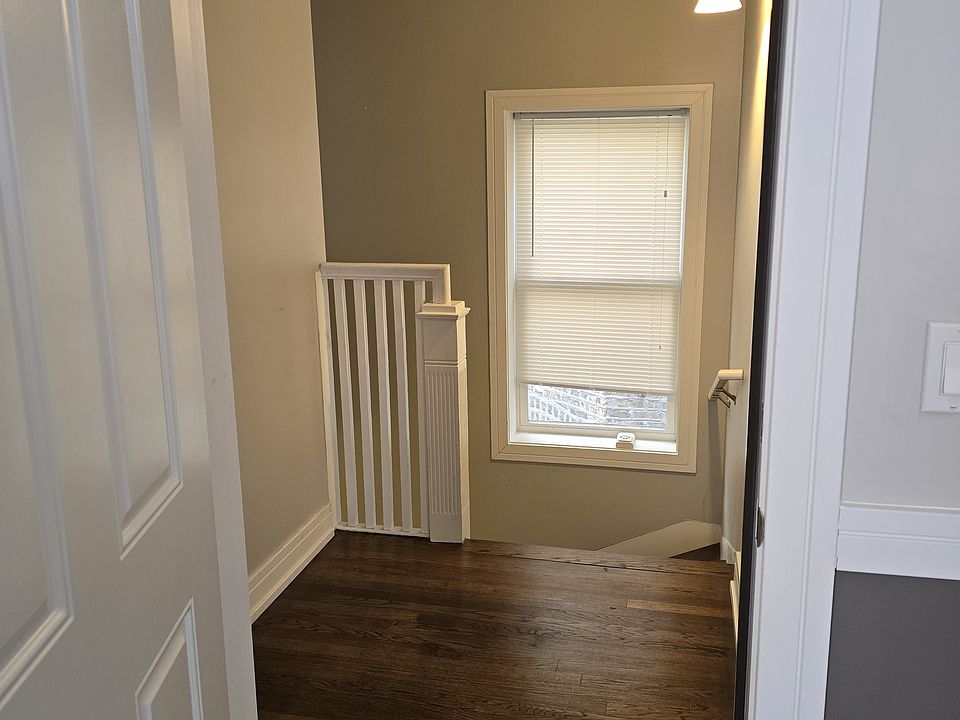 1st image of 2447 N Kostner Ave #2
