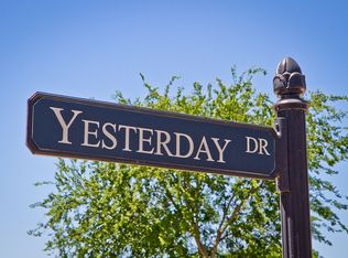 628 Yesterday Dr, Lindale, TX 75771