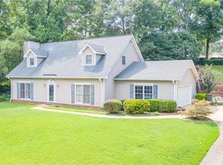 220 Woodridge Cir, Tuscaloosa, AL 35406