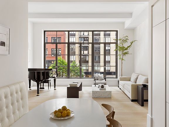 5th image of 404 Park Ave S APT 2A