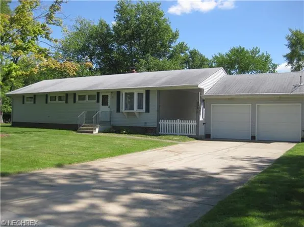 539 Berkshire Rd, Elyria, OH 44035