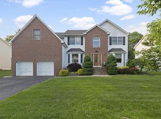 11 Arosa Hl, Lakewood, NJ 08701