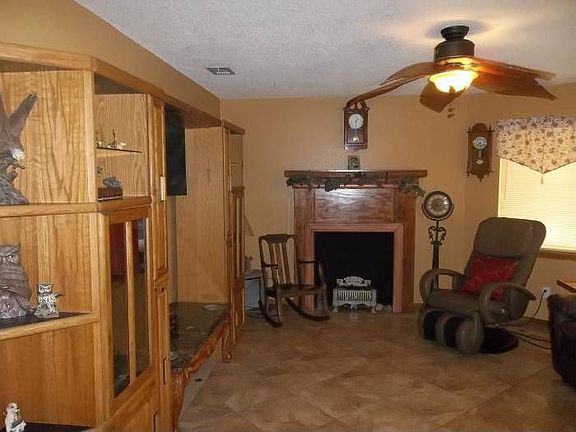 Livingroom Partial
