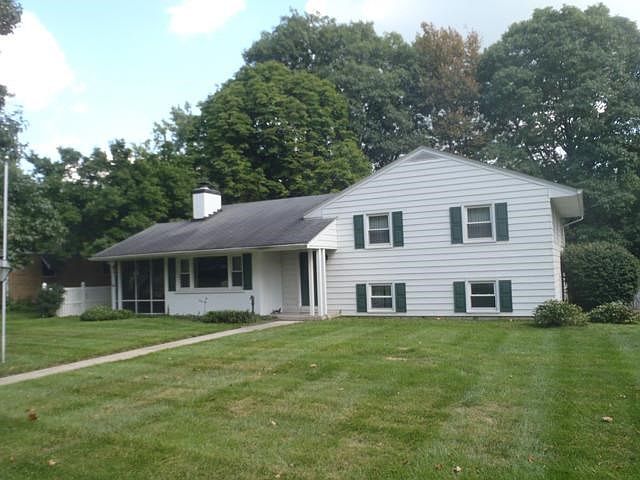 1st image of 107 Henrick Dr