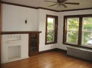 2907 N Kenneth Ave, Chicago, IL 60641