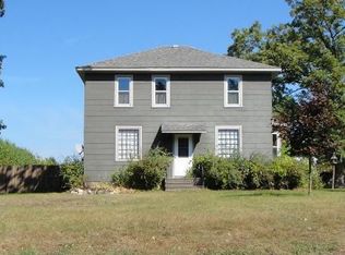 305 9th Ave, Osceola, WI 54020