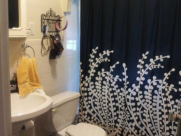 4th image of 546 Longview Ave #2