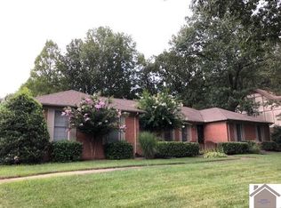 544 Whitney Dr, Paducah, KY 42001