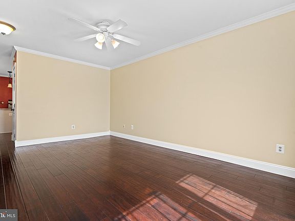 5th image of 4526 Blue Jay Ct