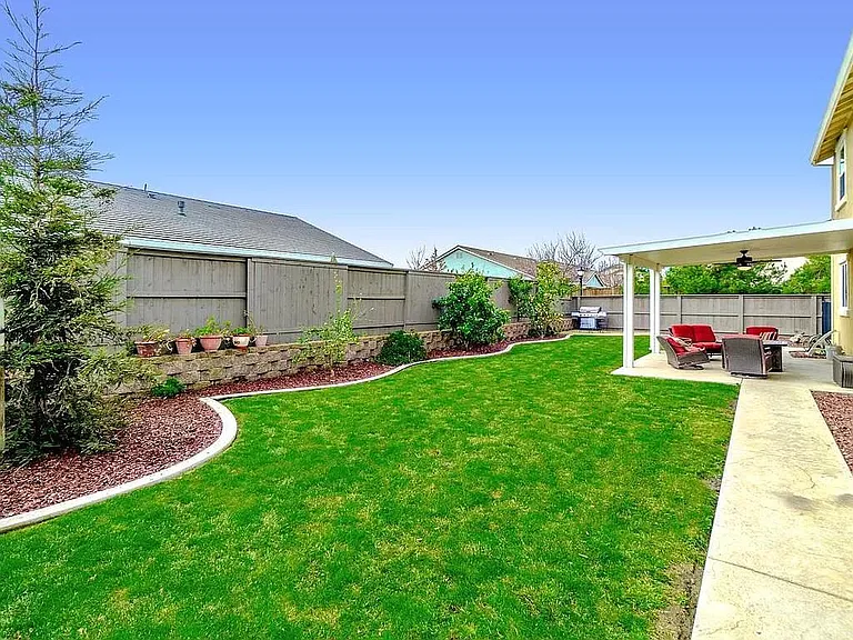 2454 Muller Pl — Photo 20