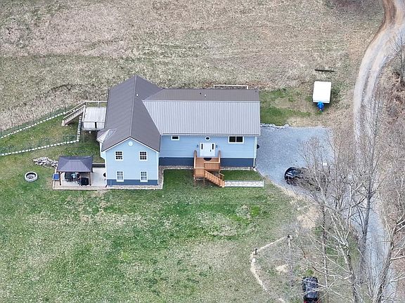 2nd image of 391 Timbertree Branch Rd