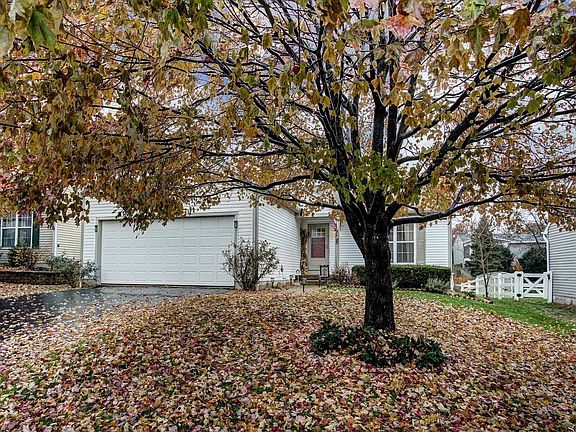 3rd image of 3454 Westerville Woods Dr