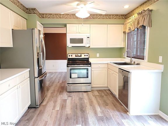4th image of 2232 White Marsh Dr