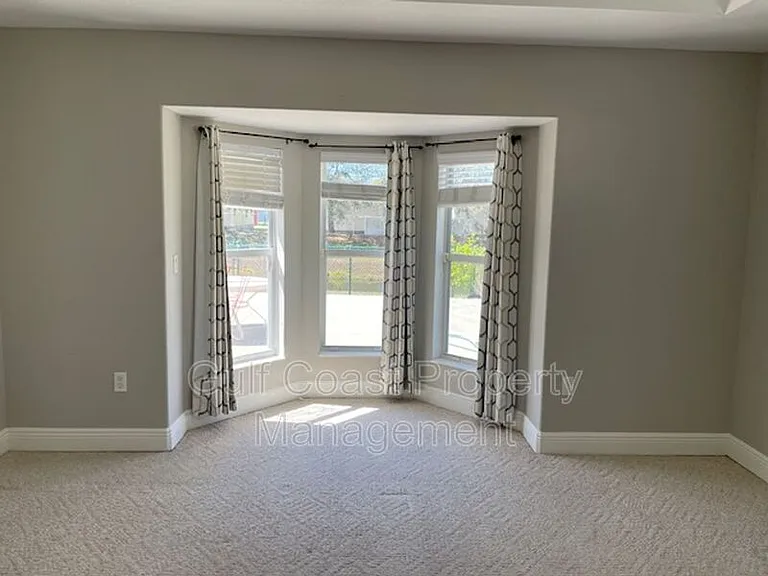 5210 Levi Ln — Photo 17