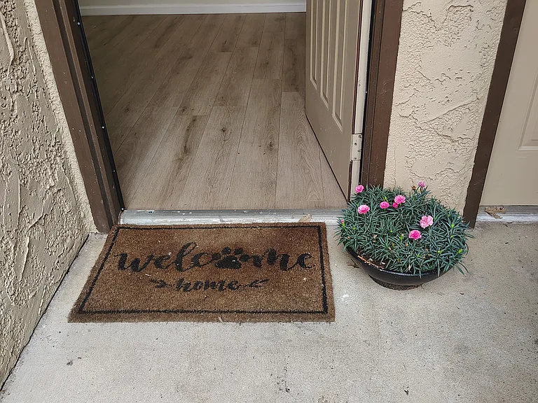 Gated community!..Safe is a priority!