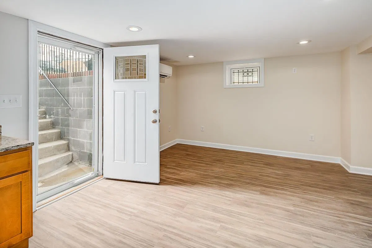 1 bed, 600 sqft, $1,600 — Photo 2