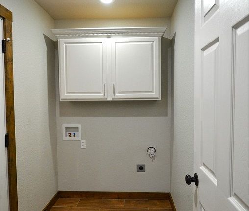 5th image of 323 McKnight Ave