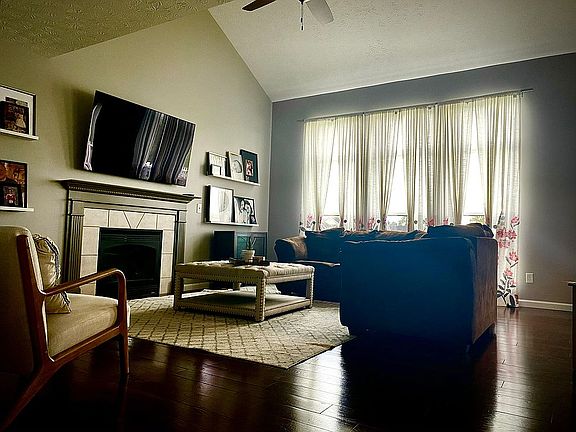 5th image of 1700 Curry Branch Dr
