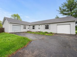 2512 Gantz Rd, Grove City, OH 43123