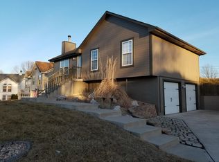 1701 S Concord Ct, Independence, MO 64058
