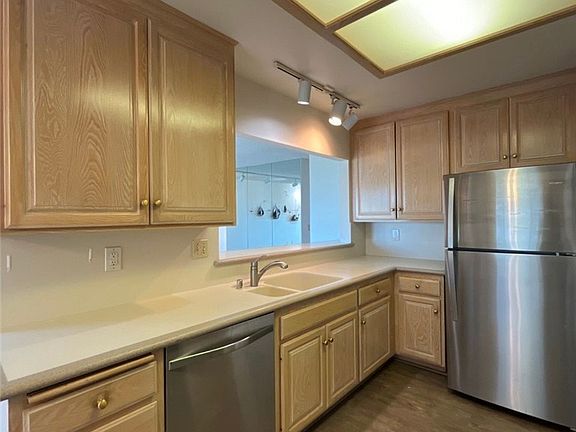 3rd image of 235 Avenida Lobeiro APT 113