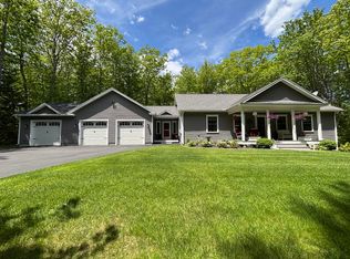 95 Tarbox Ln, Buxton, ME 04093