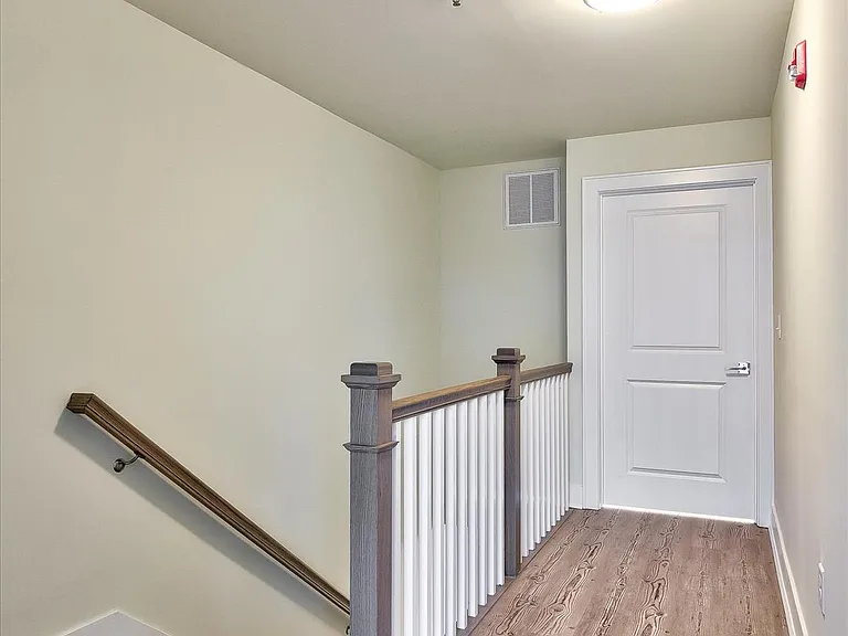 25 Hillside Ave #204 — Photo 6