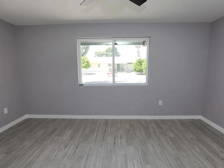 10631 W Salem Dr — Photo 18